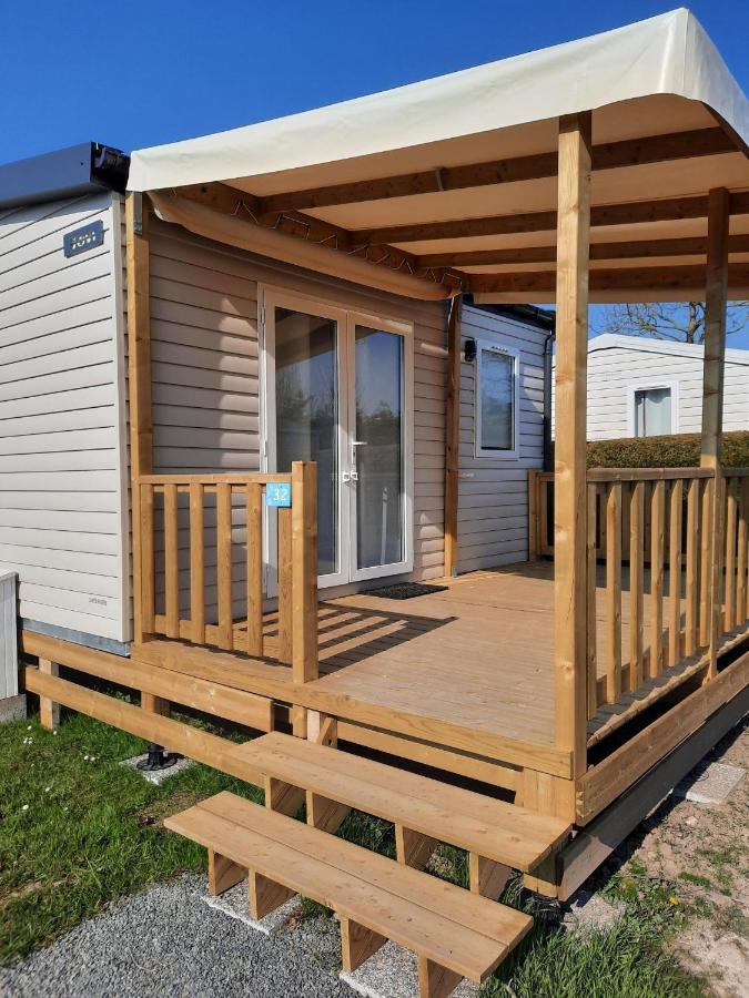 Camping Le Robinson Hotel Colleville-sur-Mer Exterior photo